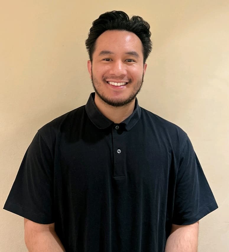 Aeron - Registered Massage Therapist